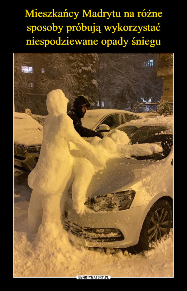 Mieszkańcy Madrytu na różne sposoby próbują wykorzystać niespodziewane opady śniegu